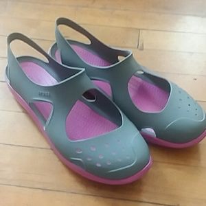 Crocs Iconic Comfort Sandles size 10